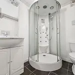 Dom wakacyjny Maison Normande Avec Jardin, Parking , Honfleur *