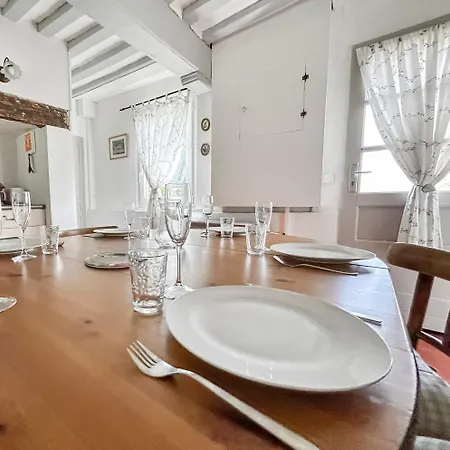 Maison Normande Avec Jardin, Parking, Honfleur Hébergement de vacances *